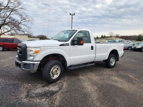 Used 2011 Ford F250 XL w/ PWR Equipment Group image 10