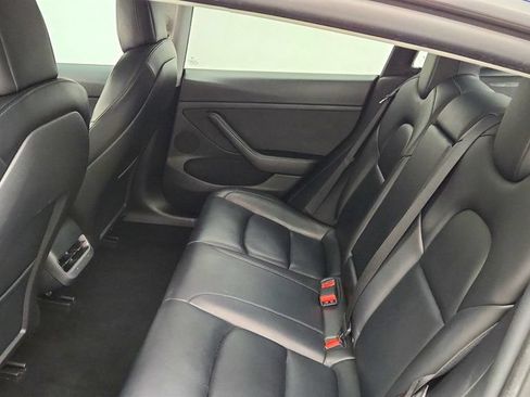 Used 2022 Tesla Model 3 Long Range AWD/4WD image 26