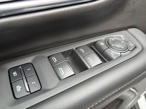 Used 2024 Chevrolet Tahoe Premier image 12