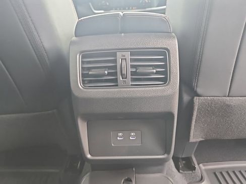 New 2026 Nissan Rogue SV image 33