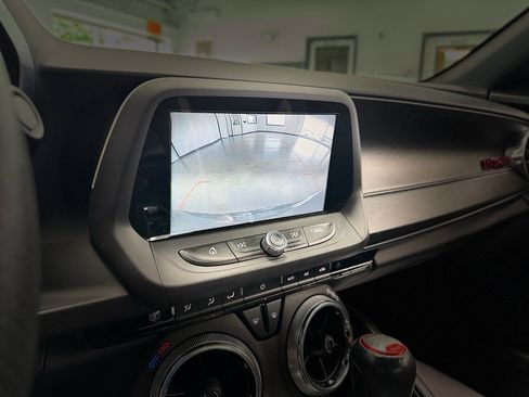 Used 2018 Chevrolet Camaro SS w/ Redline Edition RWD image 18