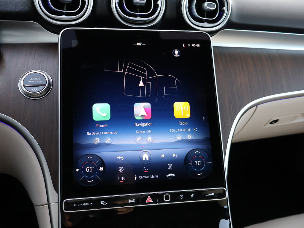Certified 2026 Mercedes-Benz C 300 4MATIC Sedan image 24