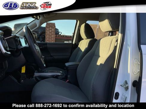 Used 2019 Toyota Tacoma SR5 image 10