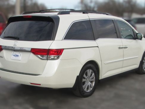 Used 2017 Honda Odyssey EX-L image 3