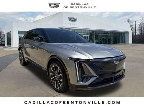 Used 2025 Cadillac Lyriq Sport AWD/4WD image 1