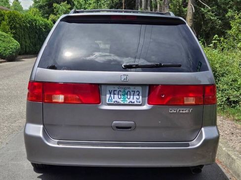 Used 2000 Honda Odyssey EX image 10