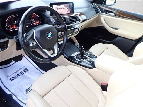 Used 2021 BMW X4 xDrive30i w/ Premium Package image 11