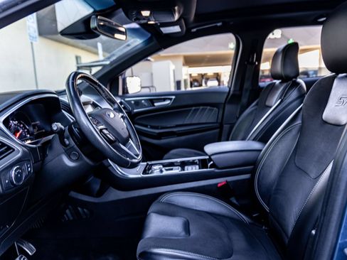 Used 2020 Ford Edge ST w/ Equipment Group 401A AWD/4WD image 15