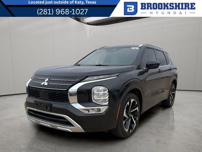 Used 2023 Mitsubishi Outlander SE