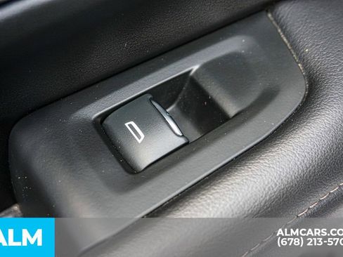 Used 2022 Chevrolet Suburban High Country image 53