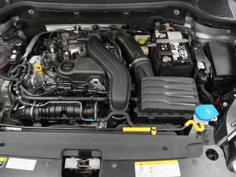 Used 2024 Volkswagen Taos S AWD/4WD image 40