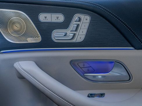 Used 2024 Mercedes-Benz GLE 53 AMG 4MATIC Coupe image 17