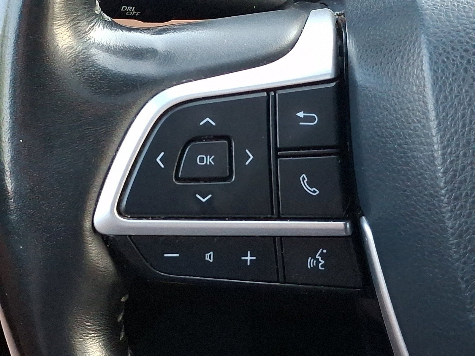 Used 2022 Toyota Highlander Platinum AWD/4WD image 23