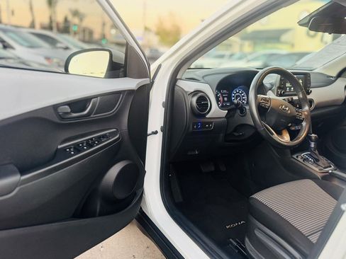 Used 2021 Hyundai Kona SEL w/ Cargo Package image 17