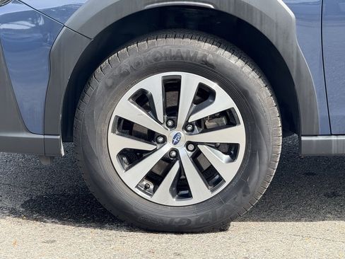 Certified 2023 Subaru Outback Premium image 9