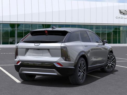 New 2025 Cadillac Optiq Sport 1 image 18