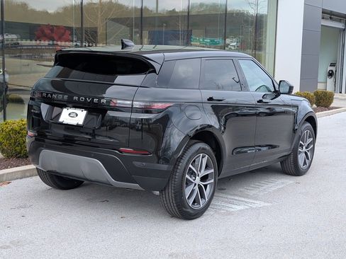 New 2026 Land Rover Range Rover Evoque S image 9