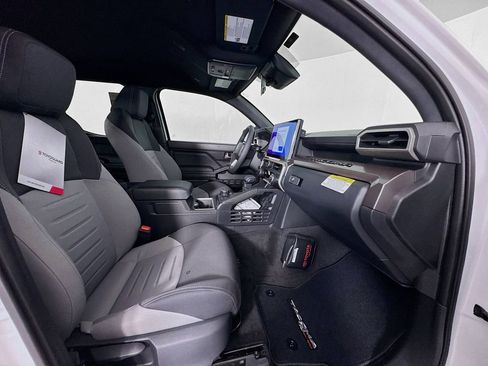 New 2025 Toyota Tacoma TRD Off-Road image 27