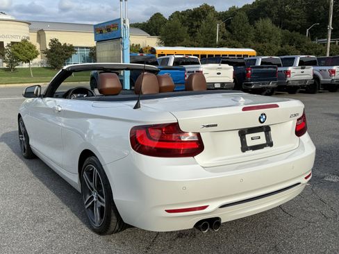 Used 2017 BMW 230i xDrive Convertible image 6