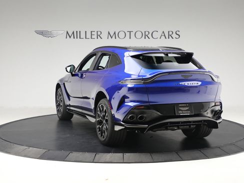Used 2024 Aston Martin DBX 707 image 5