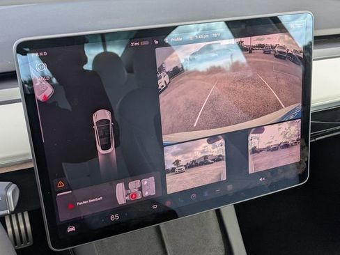 Used 2021 Tesla Model 3 Performance image 25