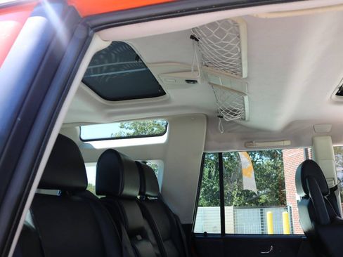 Used 2004 Land Rover Discovery S AWD/4WD image 33