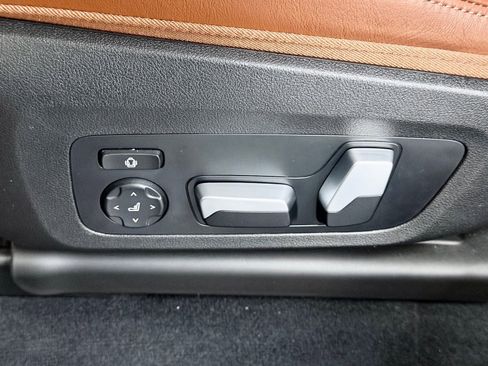 Used 2023 BMW X4 M w/ Competition Package image 27