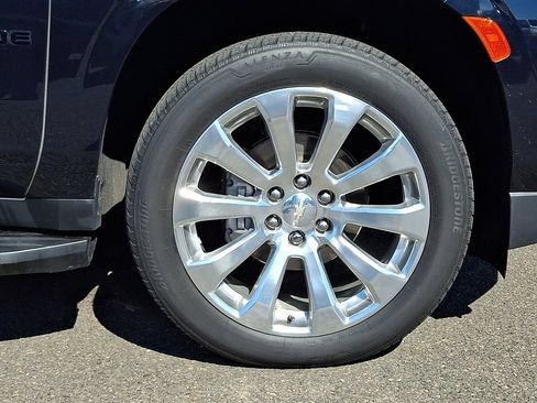 Certified 2023 Chevrolet Tahoe Premier w/ Premium Package 2 AWD/4WD image 8