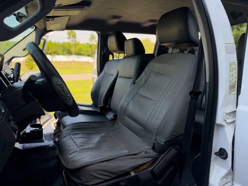 Used 2016 Ford F450 XL w/ Power Equipment Group AWD/4WD image 12
