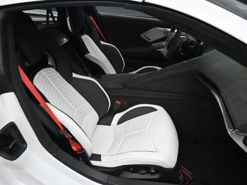 Used 2023 Chevrolet Corvette Stingray Premium Cpe w/ Z51 Performance Package RWD image 21