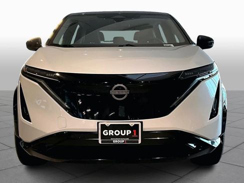 Certified 2024 Nissan Ariya FWD image 2
