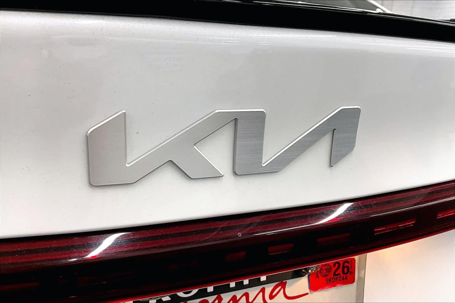 Used 2024 Kia Forte GT-Line FWD image 30