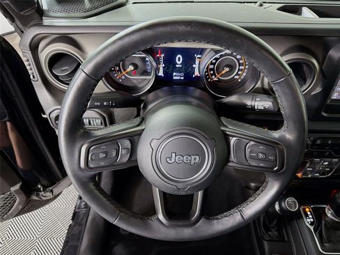 Used 2022 Jeep Wrangler Unlimited Sport AWD/4WD image 12