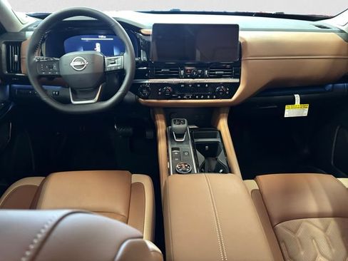 New 2026 Nissan Pathfinder Platinum w/ Lighting Package AWD/4WD image 11