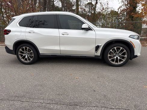 Certified 2024 BMW X5 xDrive40i w/ Premium Package image 6