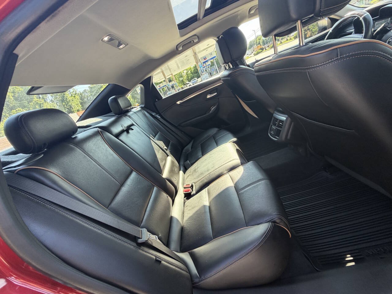 Used 2014 Chevrolet Impala LTZ FWD image 15