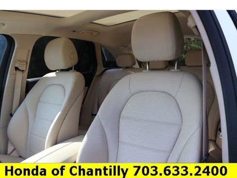 Used 2022 Mercedes-Benz GLC 300 4MATIC image 21