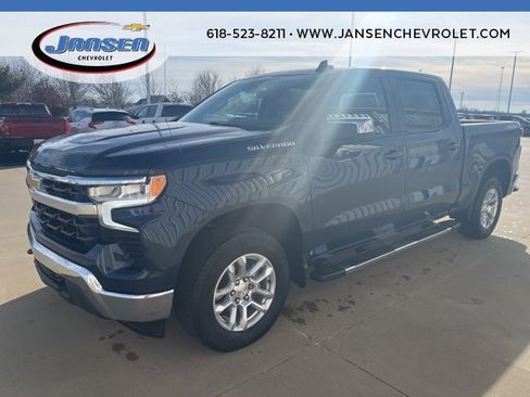 Used 2022 Chevrolet Silverado 1500 LT image 3