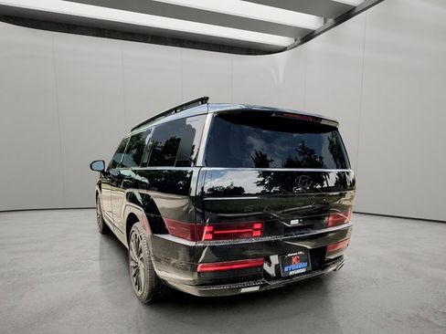 Used 2025 Hyundai Santa Fe Calligraphy image 3