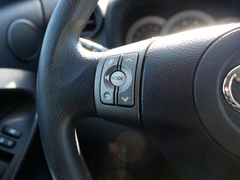 Used 2012 Toyota RAV4 4WD w/ Value Pkg image 30