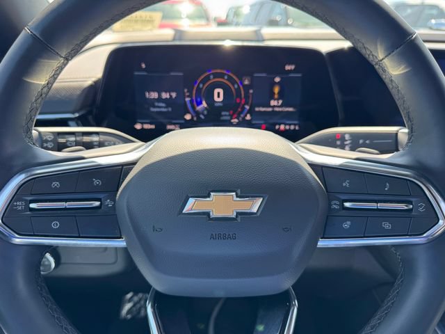 Certified 2025 Chevrolet Suburban Premier AWD/4WD image 24