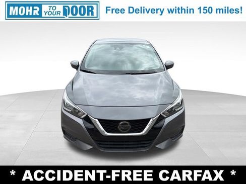 Used 2021 Nissan Versa SV FWD image 8