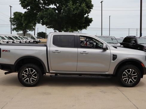 Certified 2024 Ford Ranger Lariat w/ FX4 Off-Road Package AWD/4WD image 2
