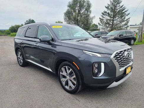 Used 2022 Hyundai Palisade SEL w/ Premium Package AWD/4WD image 4