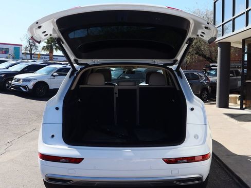 Used 2019 Audi Q5 2.0T Premium Plus w/ Premium Plus Package AWD/4WD image 23