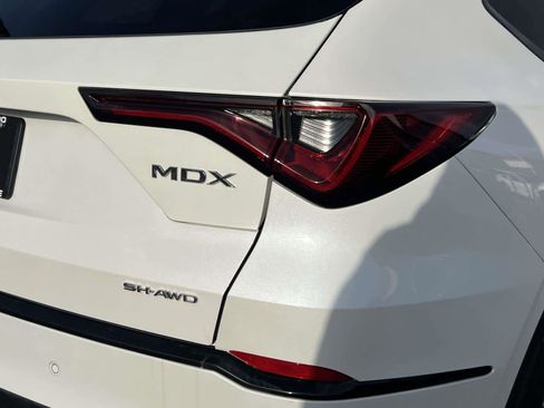 Certified 2023 Acura MDX A-Spec image 5