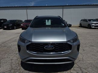 Used 2023 Ford Escape ST-Line w/ Tech Pack #1 AWD/4WD video 2