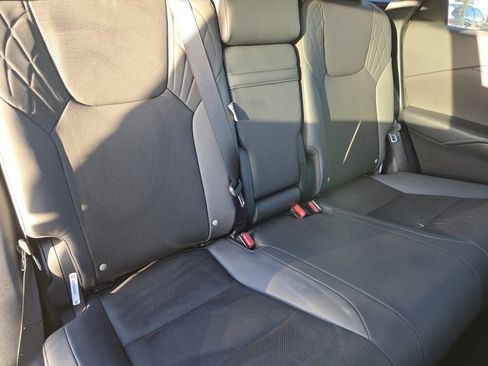 Used 2023 Lexus RX 350h image 33