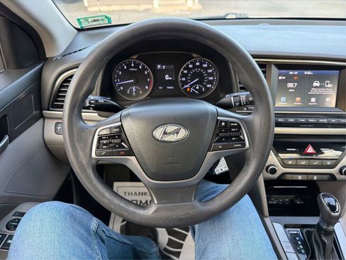 Used 2018 Hyundai Elantra SEL FWD image 20