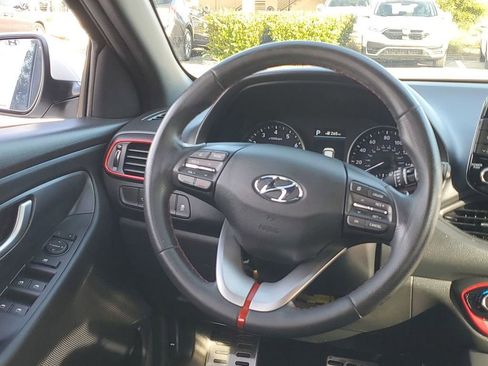 Used 2018 Hyundai Elantra GT Sport image 21